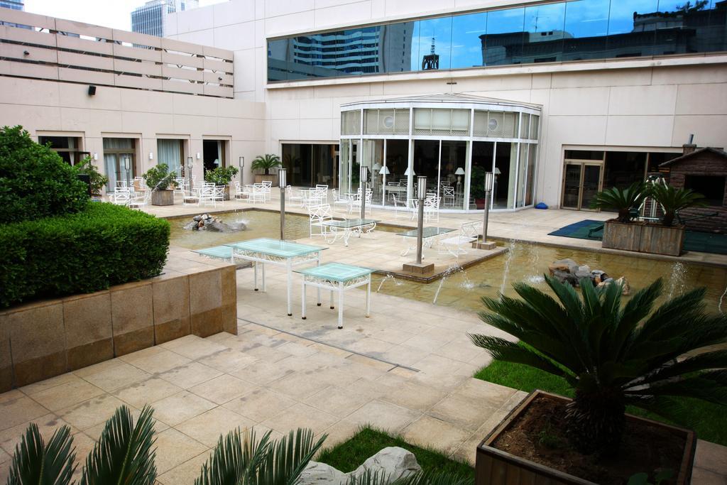 Ruishi Hotel Dalian Exterior foto