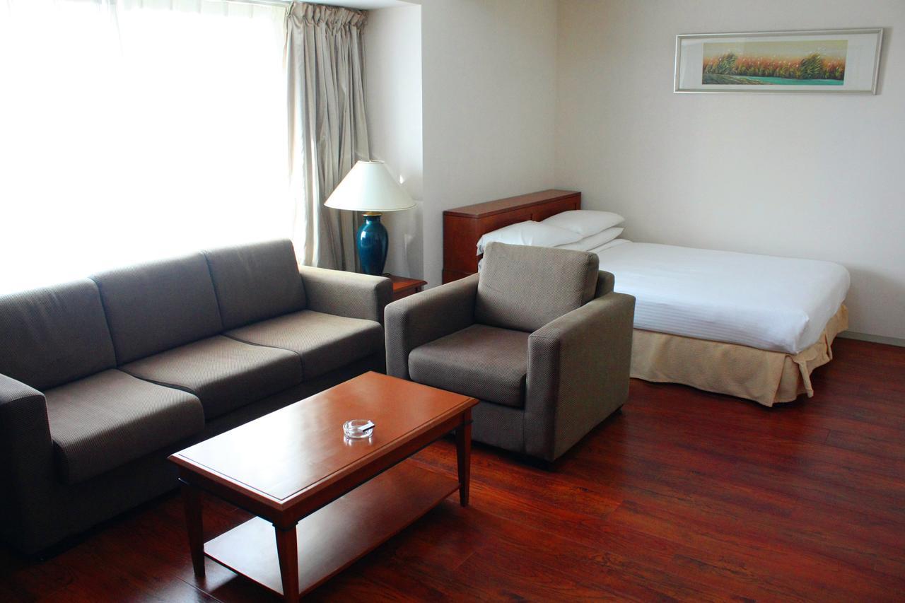 Ruishi Hotel Dalian Exterior foto